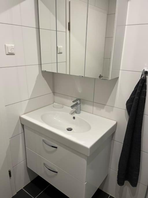 Neu Sanierte Wohnung Fuer 2-4 P Eschwege Exteriör bild