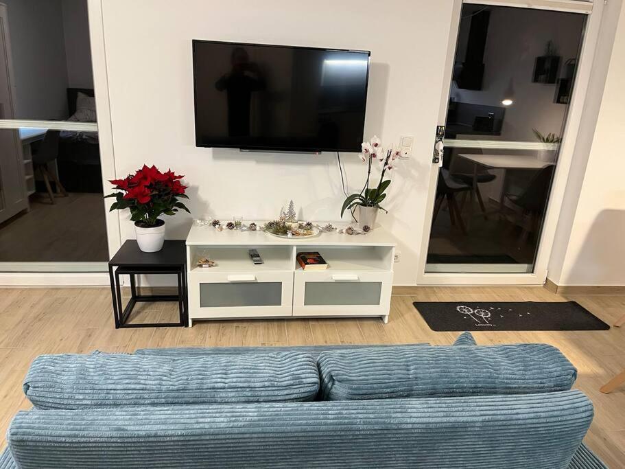 Neu Sanierte Wohnung Fuer 2-4 P Eschwege Exteriör bild