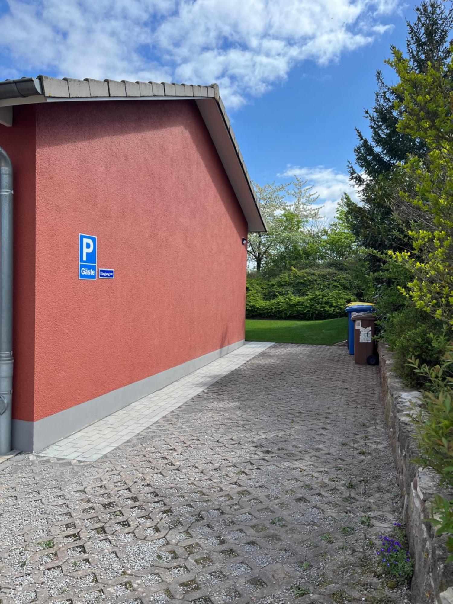 Neu Sanierte Wohnung Fuer 2-4 P Eschwege Exteriör bild