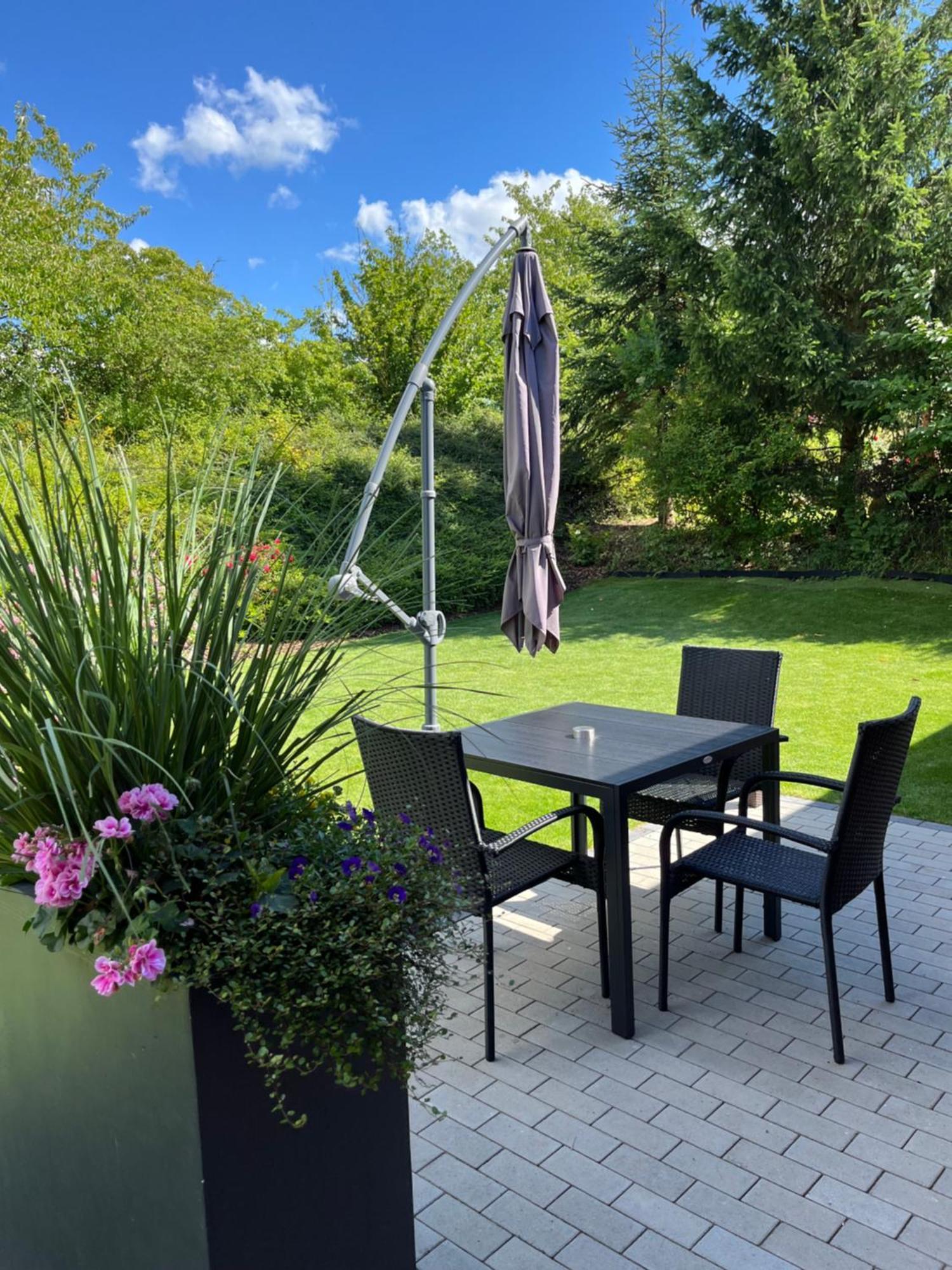 Neu Sanierte Wohnung Fuer 2-4 P Eschwege Exteriör bild